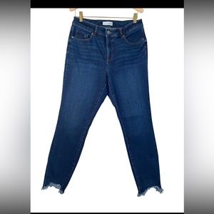 LOFT Womens High Rise Curvy Skinny Jeans size 29/8. Dark wash, frayed ankle hem
